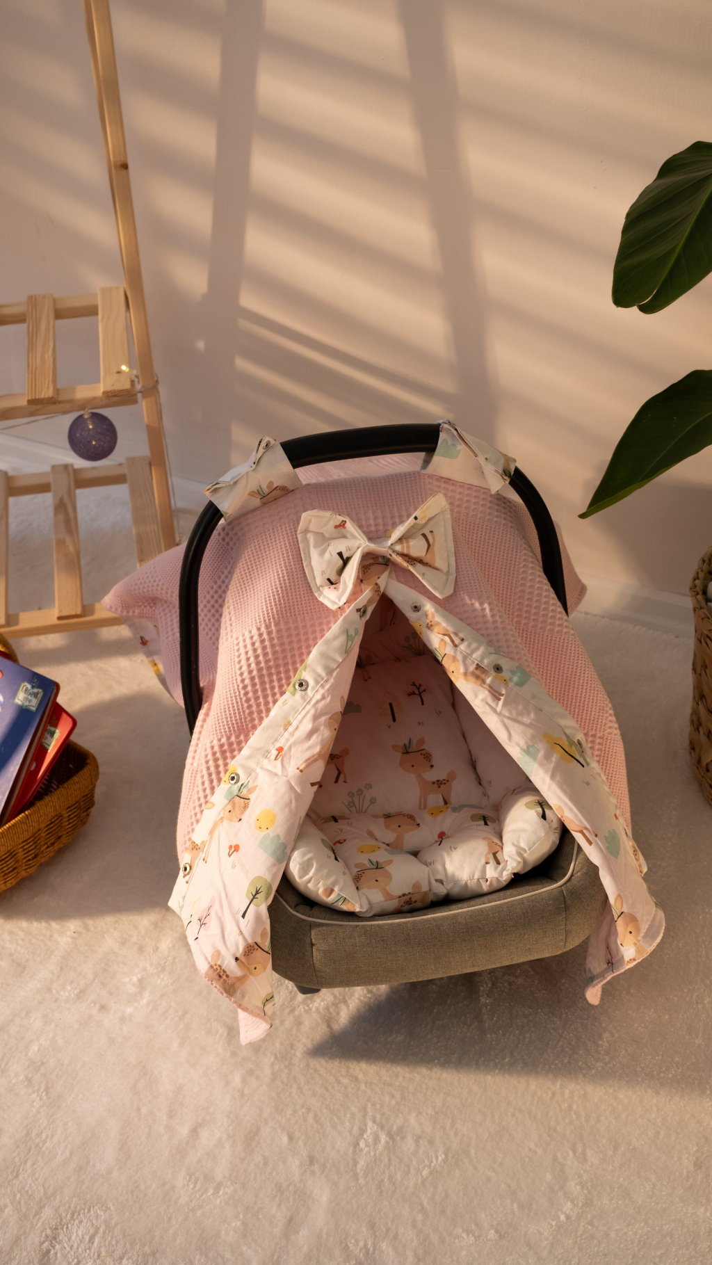 Forest Whispers Puset Örtüsü ve Minder